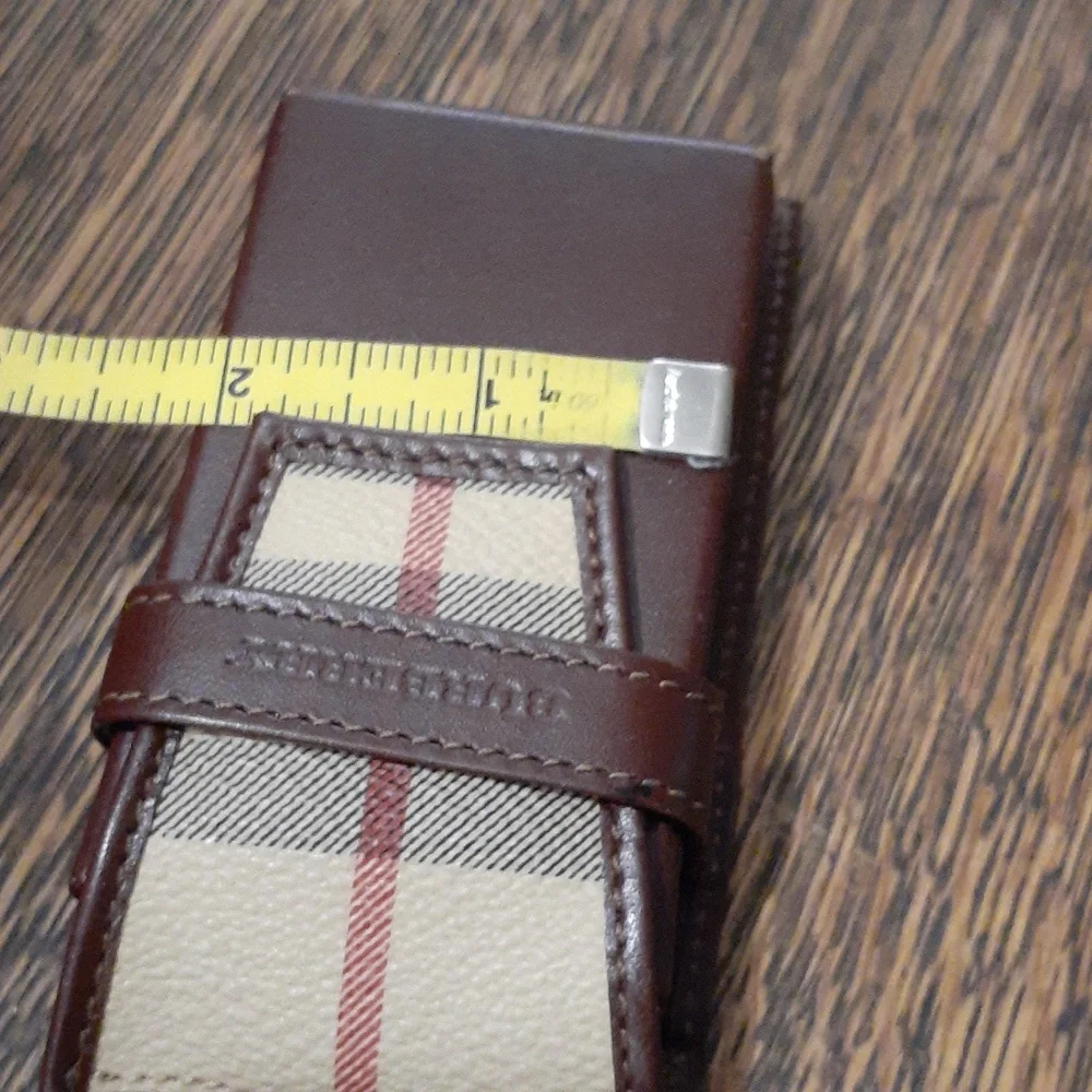 BURBERRY LIPSTICK /CIGARETTE HOLDER CASE